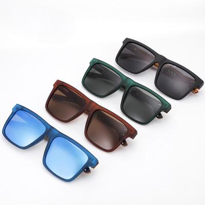 China Fashion Sunglasses 2022 Big Frame Eco-Friendly Wooden Polarized Sunglasses Men High Quality Cheap Eco-friendly Square Bamboo Sunglasses Real for sale