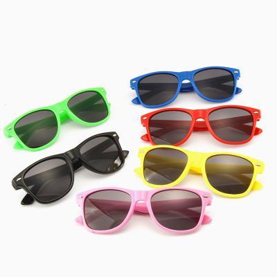 China New Hot Cheap Wholesale Price Promotion Sunglasses 2022 Party Promotional PC UV400 Logo Sunglasses Sun Glass Custom Made for sale