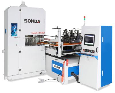 China VERTICAL High Quality Precision CNC Curve Saw Machine For Woodworking for sale