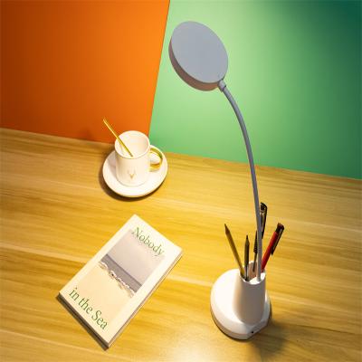 Cina Lampada da tavolo LED a controllo tattile per camera da letto Illuminazione ambientale colorata in design moderno in vendita