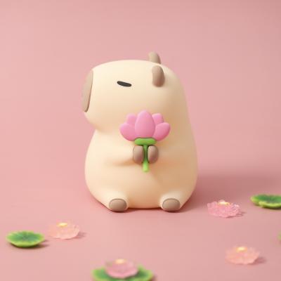 China Cute Silicone Capybara Luz Noturna Luz Noturna Infantil Presente Usb Recarregável Lâmpada de Noite de Animais de Silicone à venda