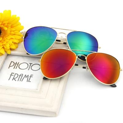 China Fashion Sunglasses 2021 New Men Women Eyewear Sun Glass Polarized Colorful Sunglasses By Casual Custom for sale