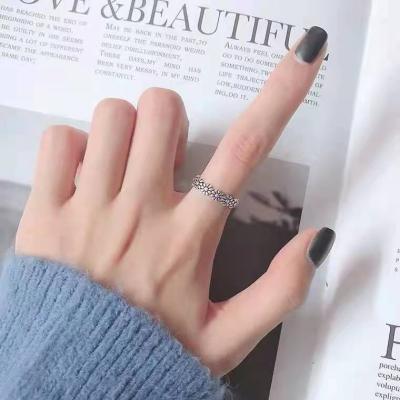 China CLASSIC Wholesale Designer Ring China Minimalist Rings Women for sale