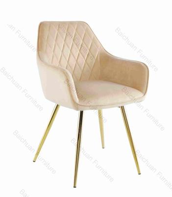 China Tufted 2023 modern dining room dining chairs with velvet gold metal dining chair for sale