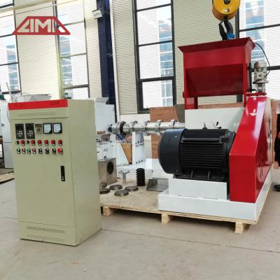 Cina Factory Fish Chicken Animal Feed Pellet Machine Floating Extruder For Making Dog Food Fish Chicken Cow Sheep Feed in vendita