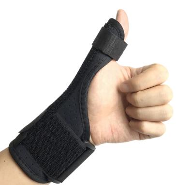 China Adjustable Elasticity Neoprene Thumb Wrist Brace Reversible Splint Stabilizers For Reliable Support for sale