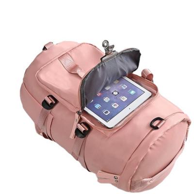 China Custom Duffel Bag 20l Girls To Fashion Logo Pink Traveling Duffel Bag Sports Traveling Duffel Bag Women for sale