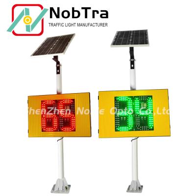 China CE Certified Solar Radar Traffic Signal IP54 Weatherproof Beacon System for sale