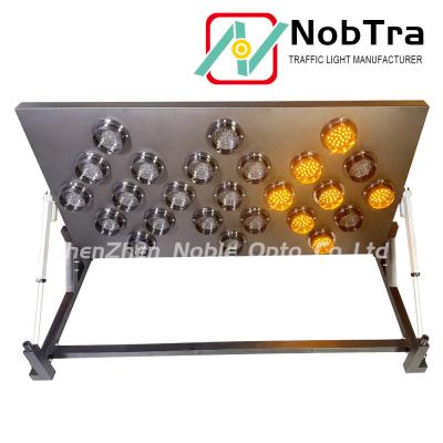 China Tabla de flechas LED con control remoto inalámbrico para la construcción de carreteras en venta