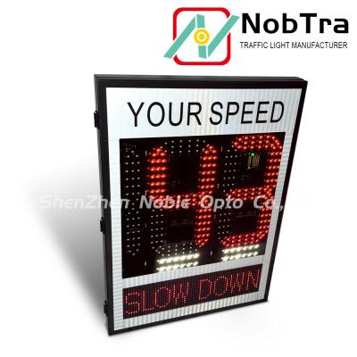 China Bolted Installation Method 12VDC Working Voltage Screen Traffic Sign for sale