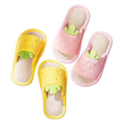 China Light/soft/breathable/sweat absorption sell well new type canvas slippers female canvas slippers home slippers for sale