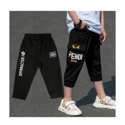 China Korean style anti-pilling boys kids clothing jack shorts clothing time movement elastic force work easy clothes pants for sale