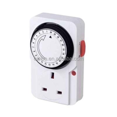 China TE-22A 13A UK PC Type 24 Hour Mechanical Timer Socket Time Switch Plug In Timer Socket for sale