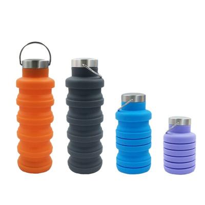 China Sustainable collapsible collapsible sillicon portable water bottle working camping squeeze bottle with carabiner clip for sale