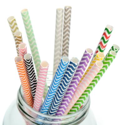 China Color Disposable High Quality V-Stripe Disposable Paper Straws For Drinking for sale