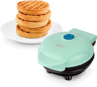 China Outdoor Quality Non-Stick Mini Waffle Maker Machine for Electric Breakfast Waffle Pancake Maker with Various Specifications Plugs for sale