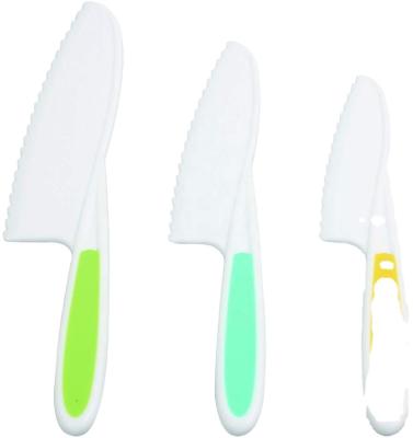 China High quality NO-slip 3pcs new arrival durable children's cake plastic knife children's fruit serrated edges cooking knives for sale