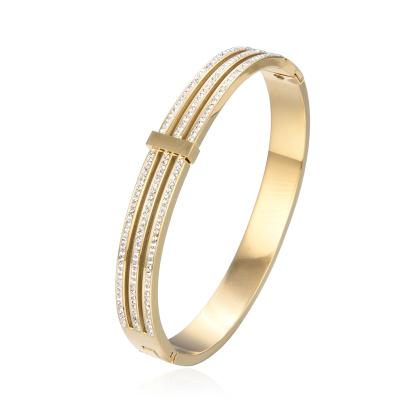 China Saya CLASSIC Hot Sale Fashion Charm Pparallel Bend Link Bracelet Stainless Steel Bracelet For Women for sale