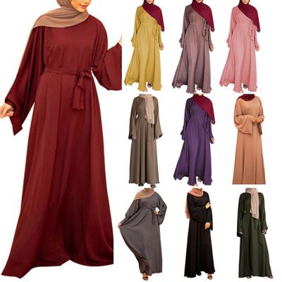 China Kleidung für Frauen Mittlerer Osten Abaya Muslime Feste Farbe Plus Größe Muslime Langkleid zu verkaufen