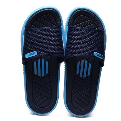 China Fashion Trend Men's Breathable Slippers Waterproof Outdoor Flat Clog Slippers Non-slip Soft Soled Slides for sale