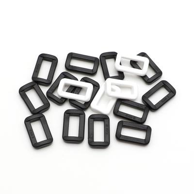 China Environmental Friendly 15mm Plastic Luggage Bag Buckle Accessories Square Adjustment Buckle 15mm for sale