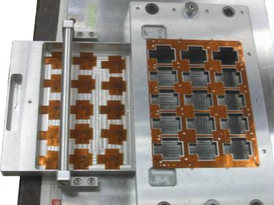 Cina Macchine per perforare i circuiti stampati a stampo, attrezzature per perforare i PCB in vendita