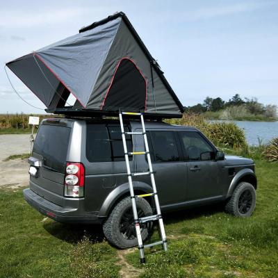 China Easy Install Hard Shell Roof Top Tent Camper For SUV Car Roof Top Triangle Aluminum Hard Shell Roof Top Tent for sale