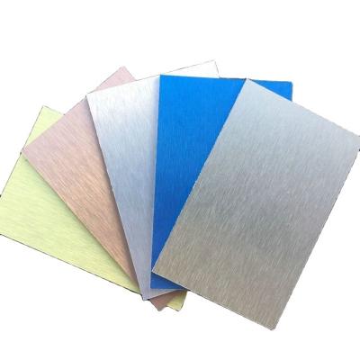 China 4mm PVDF PE Brushed red / Brushed gold alucobond fireproof ACP aluminum composite panel à venda