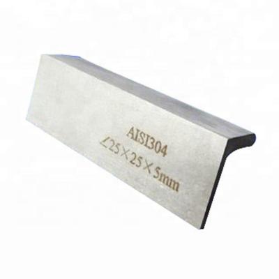 China Machine Manufacture Factory Direct Sale Slotted Angle Bar Different Weight for sale