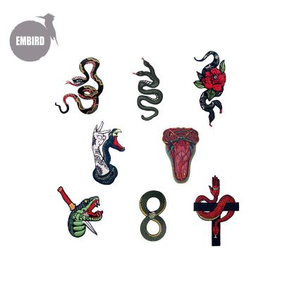 China Handmade Custom High Quality Applique Animal Snake Embird Patch Iron On Embroidered Patch For Jacket for sale