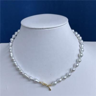 China CLASSIC Baroque Drop Shaped Chinese Hige Luster Clasp 5A Choker Necklace OT Natural Freshwater Akoya White Freshwater Pearl Wholesale N019 for sale