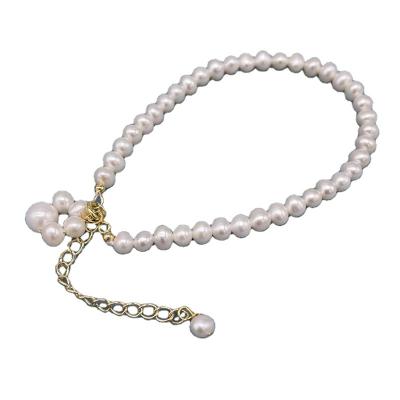 China CLASSIC B003 Cat Foot Professional Made 4A+ High Quality Natural Freshwater Oval Pearl Bracelet for sale