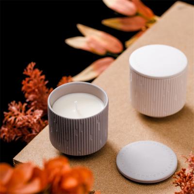 China Hot Selling Nordic Home Decoration Candle Holder Container Unique Design Candle Jars With Lid for sale