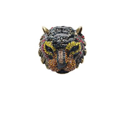 China Popular Stereoscopic Fabric Decoration Tiger Head Glod Plated Alloy Brooches With Zircon for sale