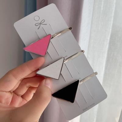 China Fashion Hot Sale P Home Inverted Triangle Hairpin Bangs Link Clip Letter Hair Clip Stainless Steel Metal Alloy Luxury Hairpins For Women for sale