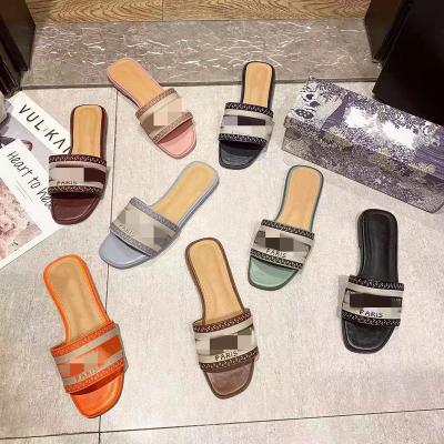 China Sandal Flats 2022 Wholesale High Quality Luxury Women Summer D Home Slippers Brand Designer Fashion Slide Shoes Cheap Ladies Flat Sandals for sale