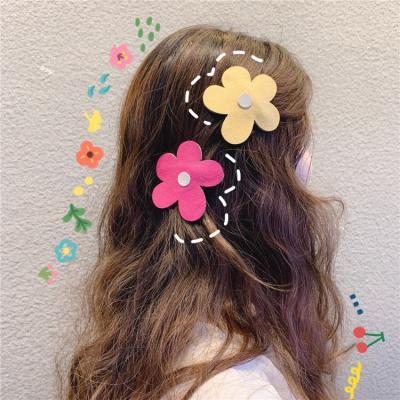 China Big baby girl style Hyuna style baby girl side clip flower BB clip parent-child parent-child cute hairpin environmentally friendly hot Korean cute children's side clip for sale