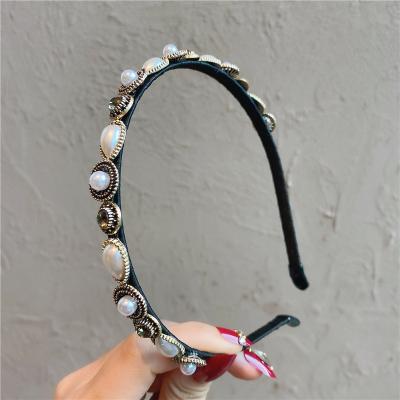 China Eco-Friendly Retro Luxury Baroque Pearl Korea Diamond Czech Diamond Hair Accessories For Women 2021 for sale