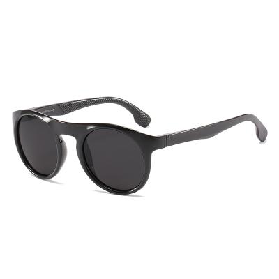 China Fashion VASHAP 9157 Sunglasses 2021 New Polarized Sun Glasses Men Around Frame Fashion Shades Travel Tr90 Sun Outer Lenses for sale