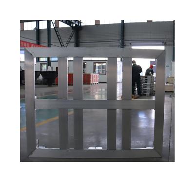 China Single Faced Rich Trade Experience Of Cheap Aluminum Custom Pallet Manufacturers for sale