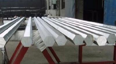 China Bright Surface Hexagonal Stainless Steel Bar With High Tensile for sale