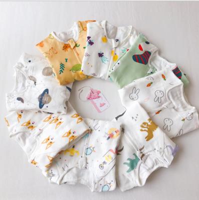 China Customized Wearable Gift Cotton 115gsm Baby Thick Bamboo Muslin Wrap Blanket With Reactive Complicate Design Printed 120*120cm for sale