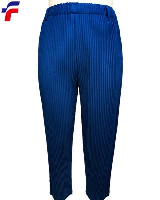 China Korea Hot Sale Navy Anti-pilling Knit Pleated Women's Pants Elastic Waistband for sale