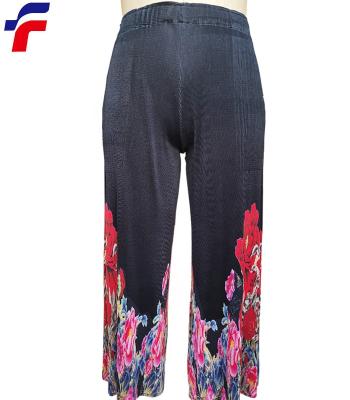 China USA hot sale polyester satin anti-pilling plus size pleated woven women's pants with placement printing edge for sale