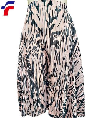 China Korea Anti-static Autumn Hot Sale Women's Polyester Pleated Transfer Printed Wide Leg Skirt for sale