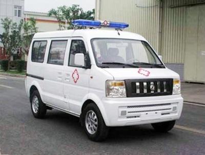 Chine 4x2 Dongfeng EQ5022XJHF Mini Ambulance, monospace de Dongfeng, moteur de Dongfeng à vendre