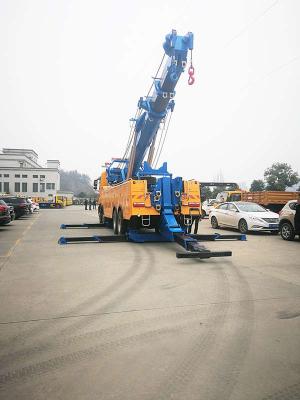 Chine bras lourd de la grue 60T pour le camion, grue 60T rotatoire pour l'Afrique à vendre