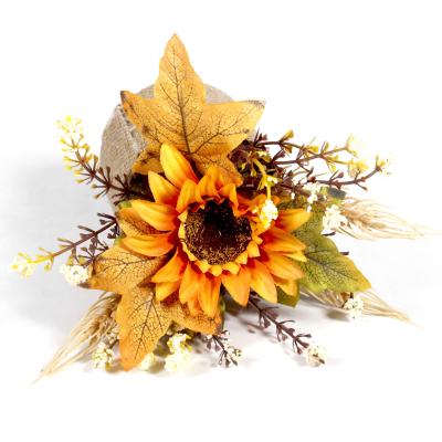 China Wholesale Fashionable Gift Wedding Flower Bouquet Sunflower with Green Maple Leaf and Red Maple Leaves Dinner Table Harvest Festival Decoration for sale