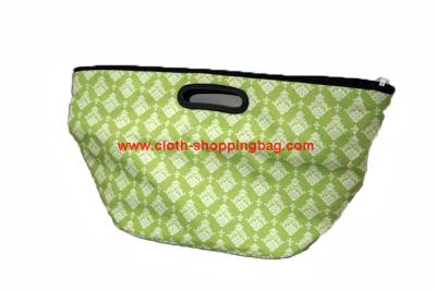 China Customized black foldable built lunch bag for adults , portable cooler bag for sale