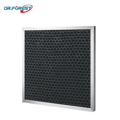 China Low Resistance Pre Filter Replacement Activated Carbon Metal Frame Panel Air Filter for sale